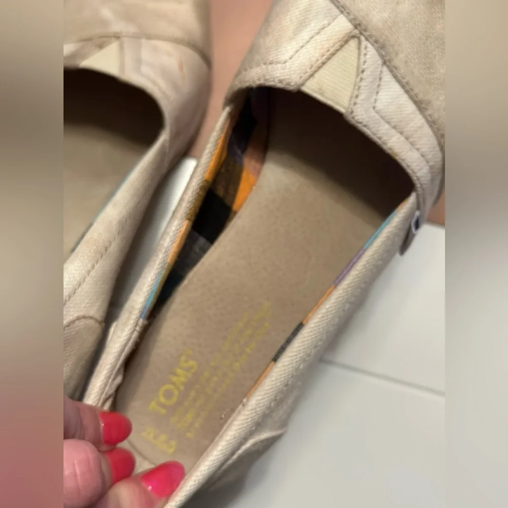 Toms Canvas Wedges - Picture 4 of 4